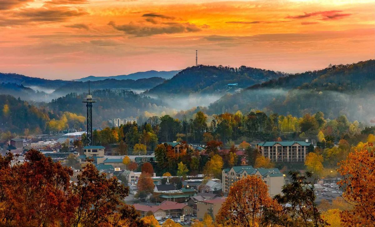 \ud83c\udf89 A Weekend Getaway in Gatlinburg $49 \ud83c\udf89