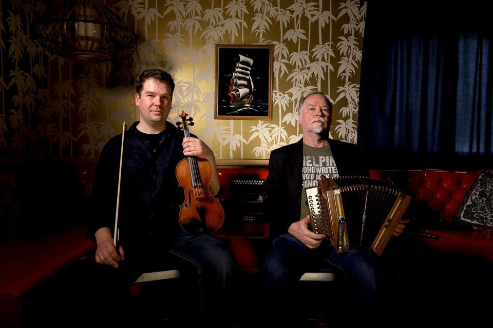 Gangspil - Danish fiddle & accordion duo live in Olympia