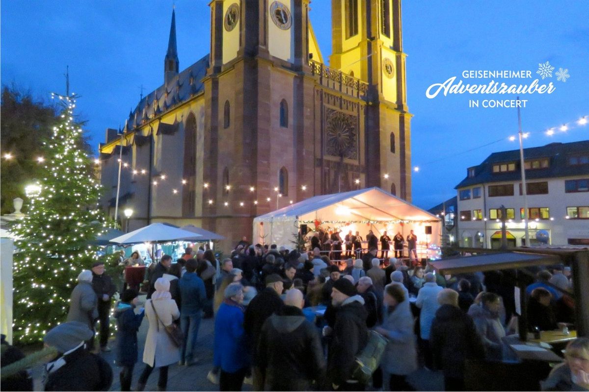 Geisenheimer Adventszauber 2024 \/ Weihnachtsmarkt "IN CONCERT" auf dem Domplatz