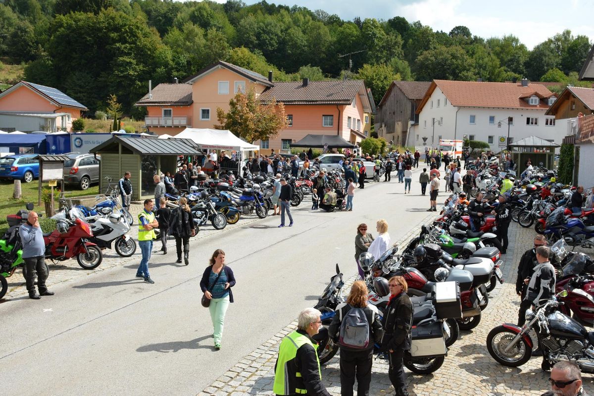 6.DJK Grattersdorf Benefiz Motorrad Korso