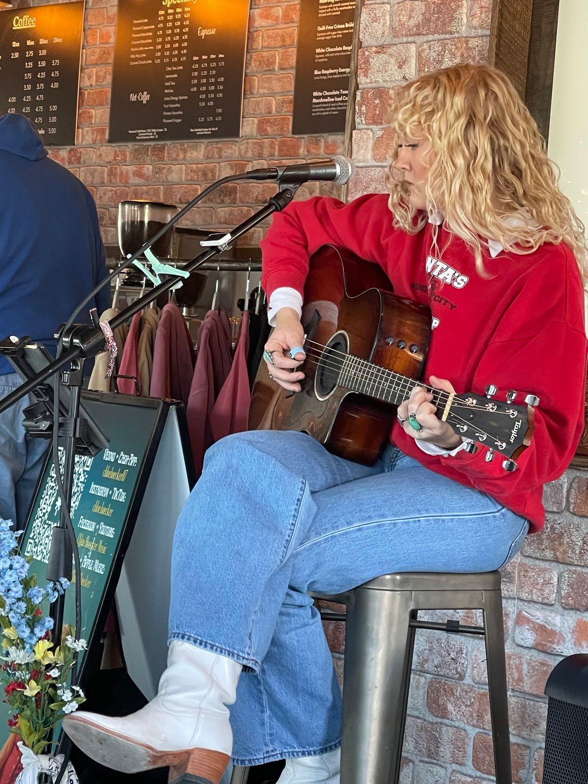 Chloe Hoecker at The Brick Room at Hotel Frederick