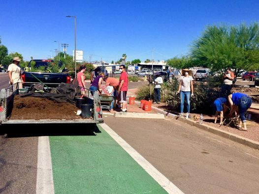 Gardening Volunteer Day: Refresh the planters