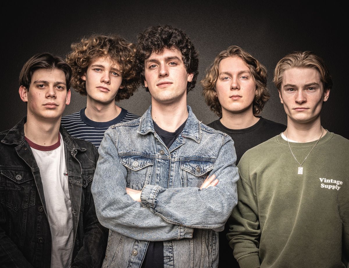 Lifeblood | EP Release Party | Support: Het Verbondt | Poppodium | Cpunt