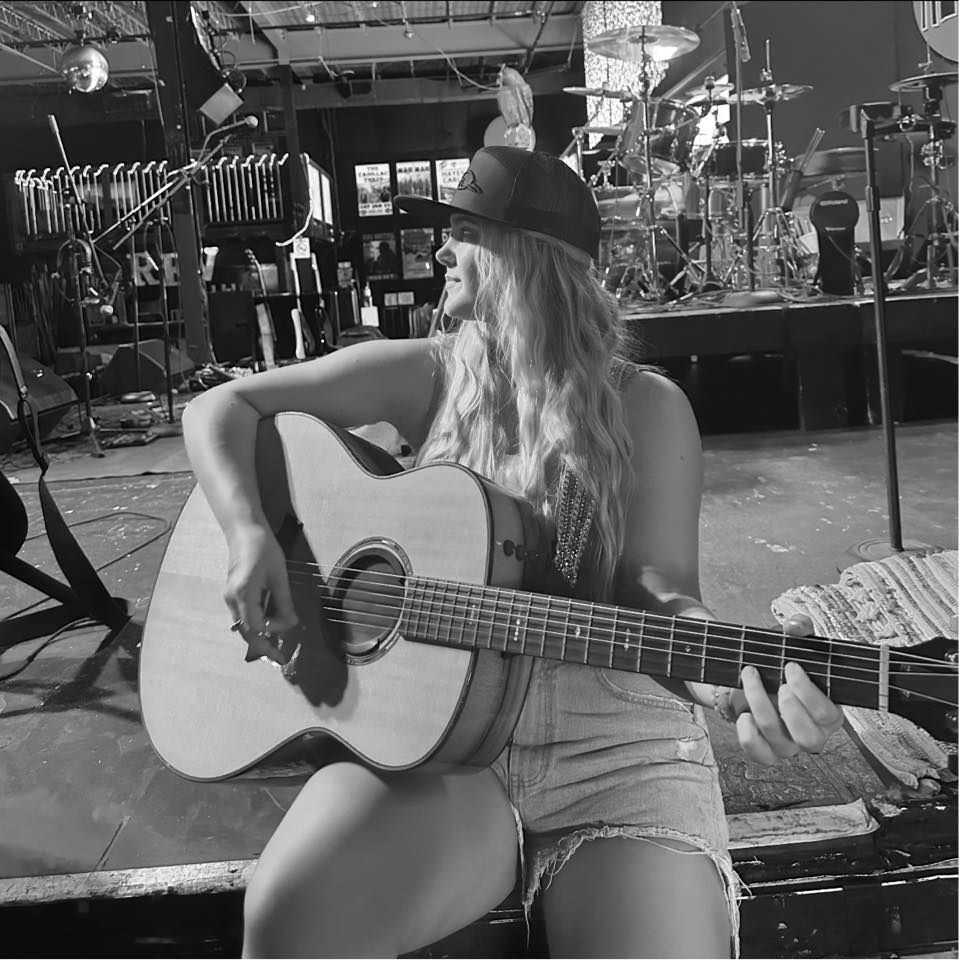 Live Music Saturday :: Bailey Rhea! 