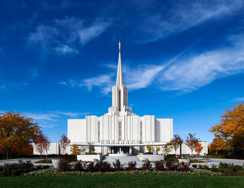 WARD TEMPLE NIGHT