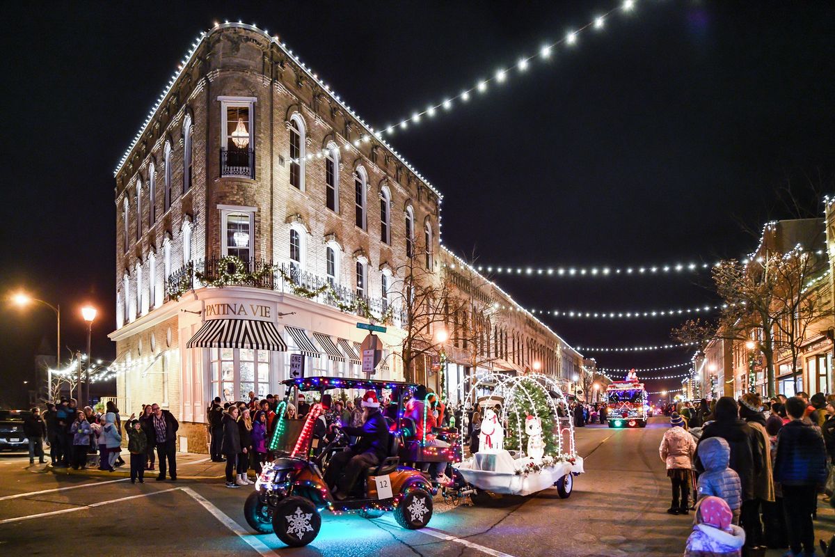 Dickens Holiday Parade