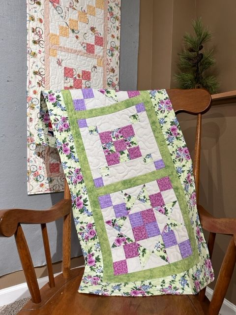 QUILT YOUR QUILT w\/Kim Gust - Free motion quilting