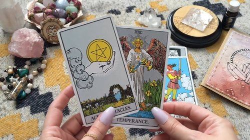 Intuitive Tarot with Heather