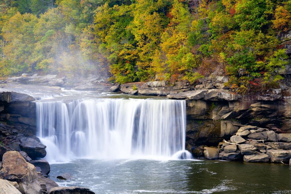 Miatas Spring into Cumberland Falls