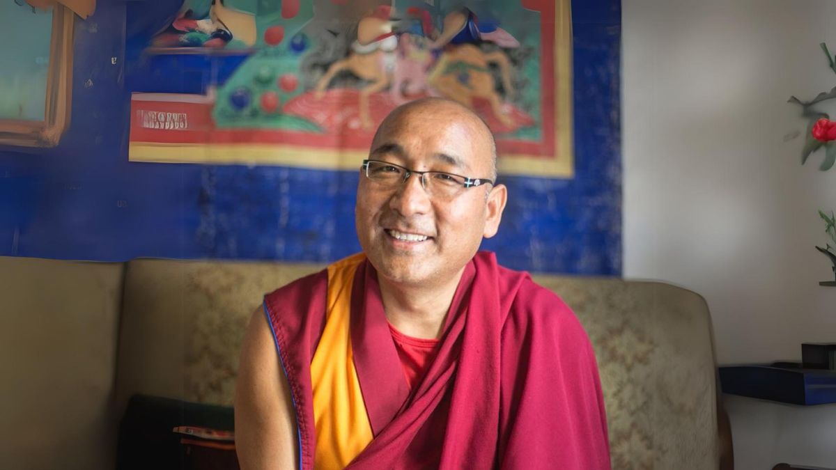 Sundays with Geshe la: The Essence of Refined Gold