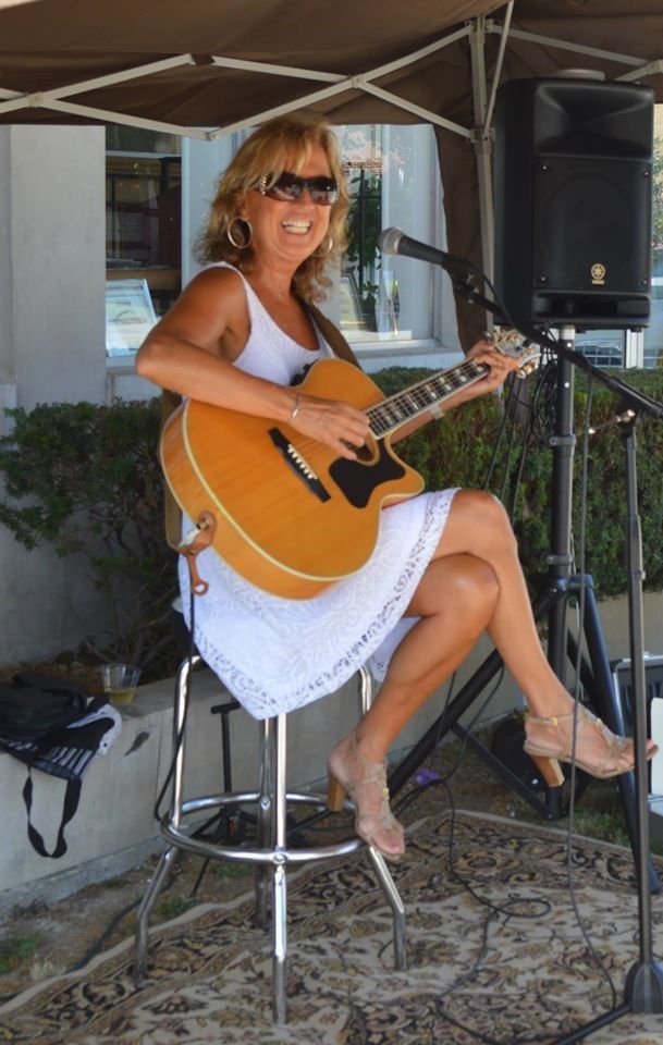 Live Music with Shirley Dragovich 