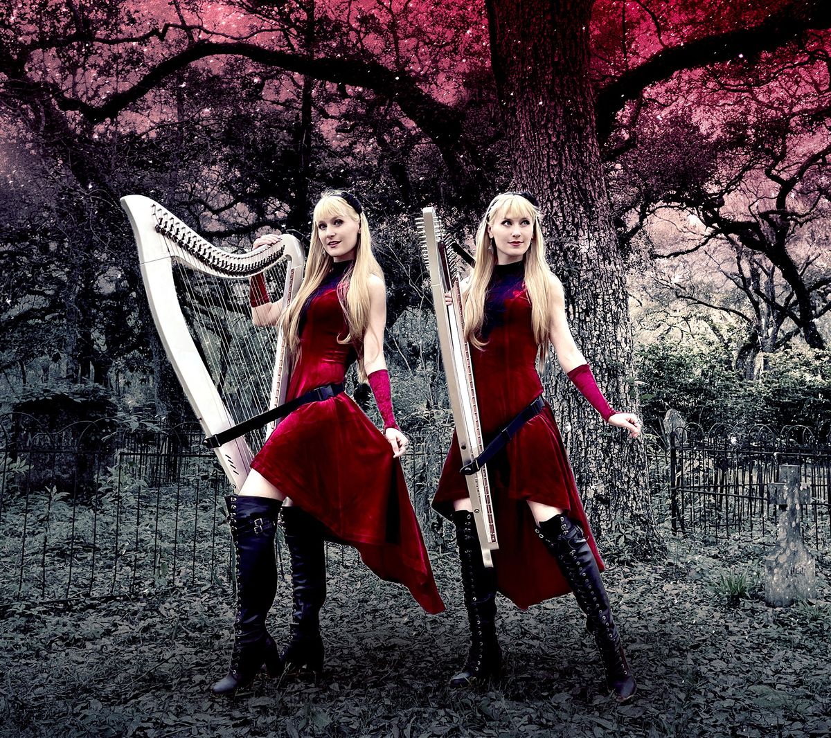 Minneapolis, MINNESOTA \u2013 Harp Twins Halloween!