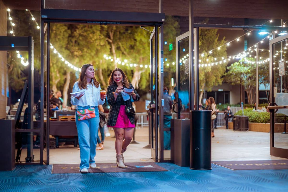 John Cusack - El Cajon