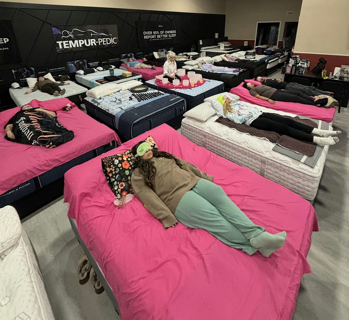 New Year Sound Bath at Mattress Central in Atwater Village, Los Angeles