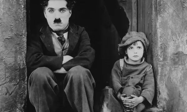 Stummfilm mit Orgelbegleitung: Charlie Chaplin, The Kid