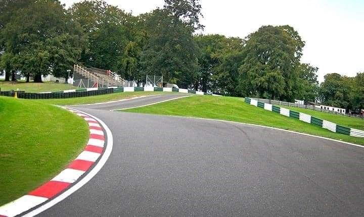 Novice trackday for Bikes and Cars at Cadwell Park