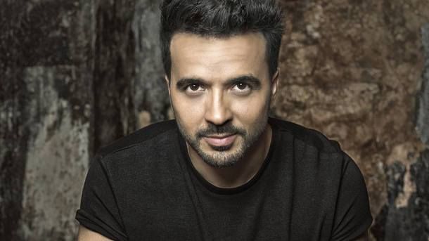 Luis Fonsi - Live