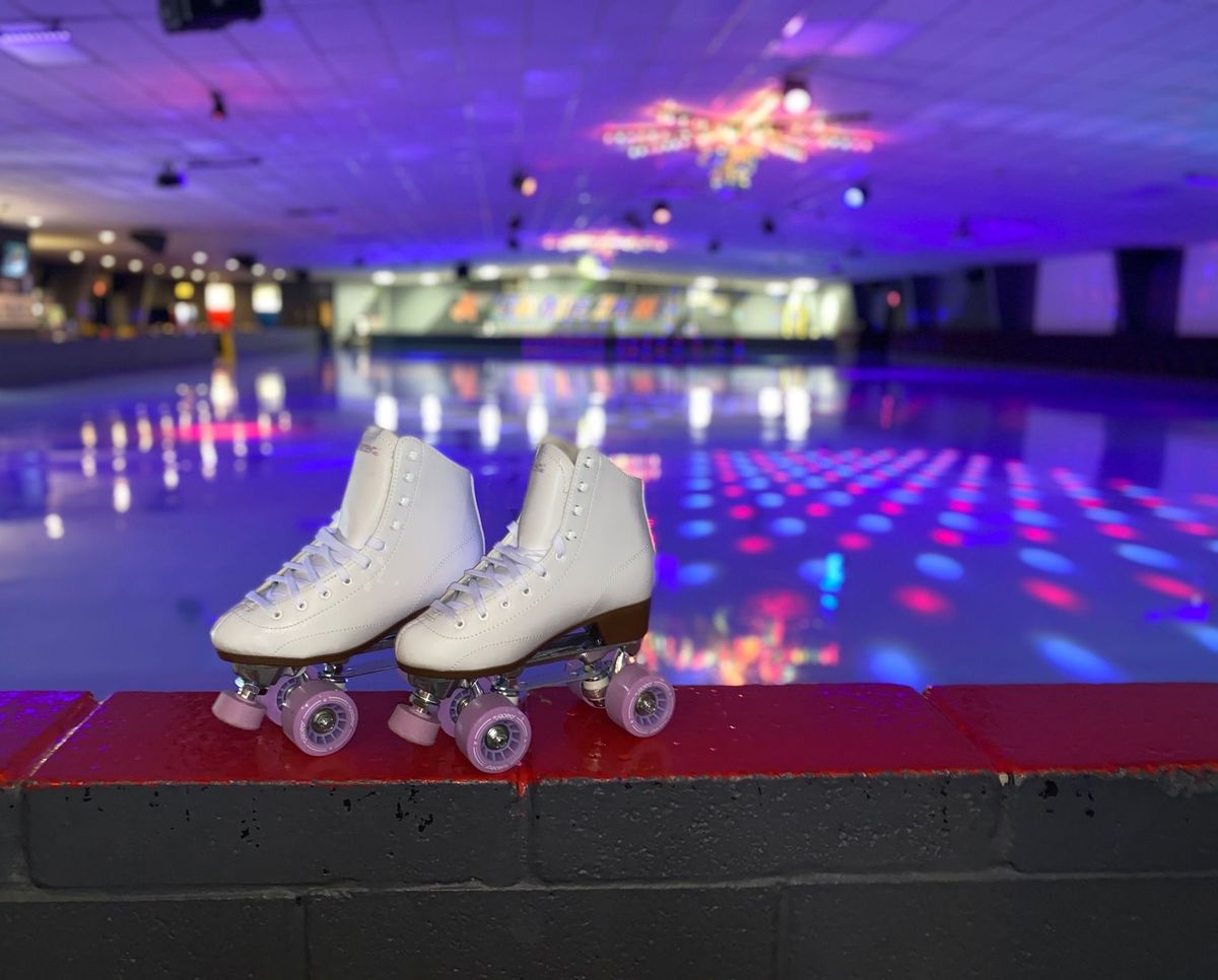 Skate Station Spirit Night for Fort Clarke