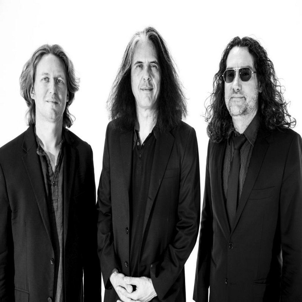 Alex skolnick trio