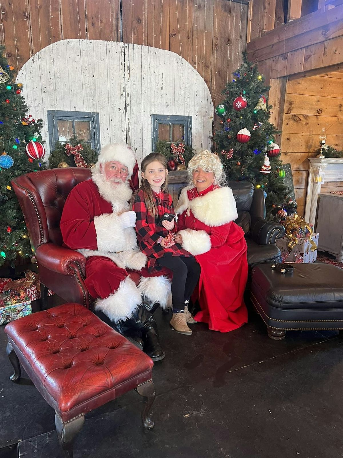 Christmas on the Farm with Santa & Mrs. Claus