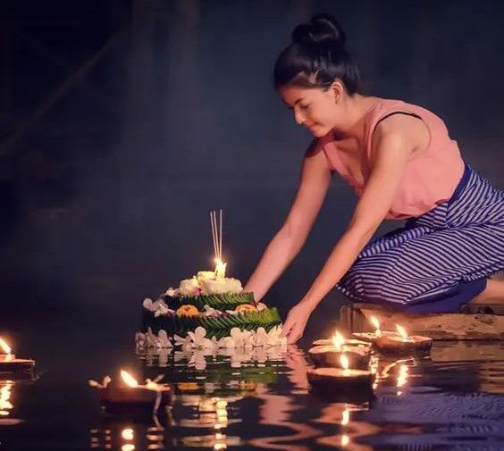 Loy Krathong