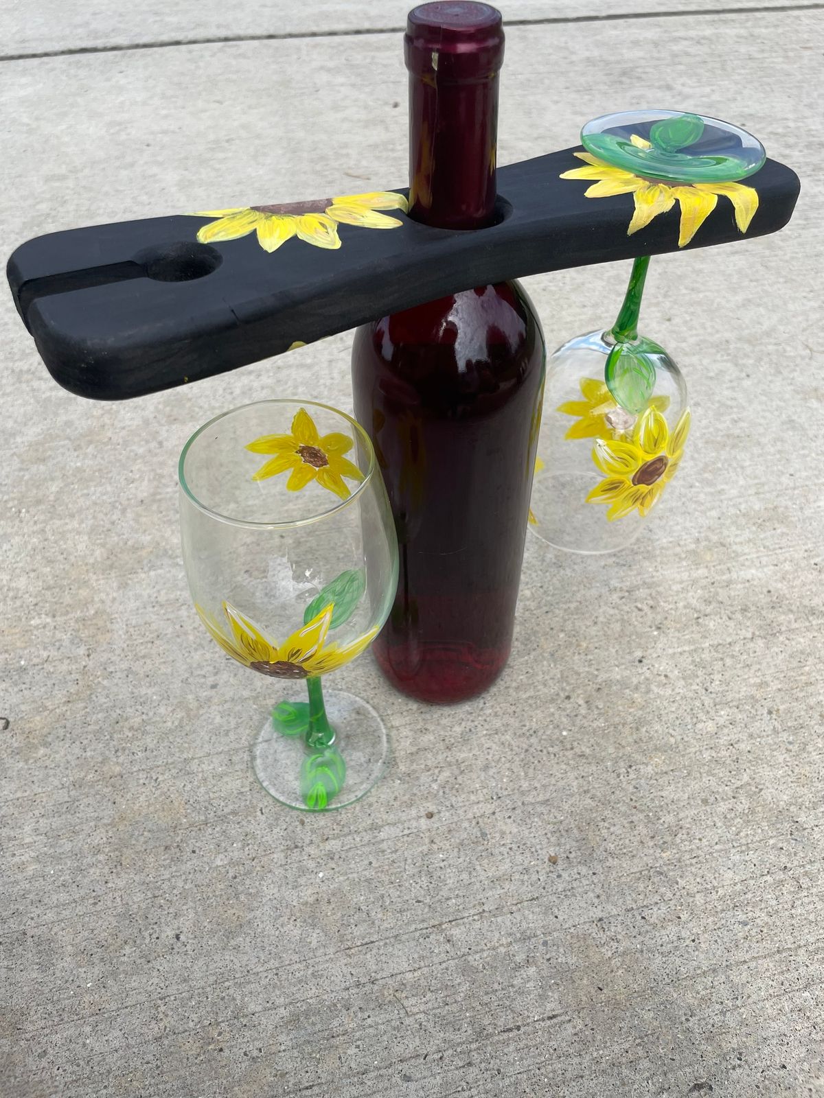 Wine Caddy Painting with Glasses