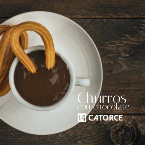 Churros con chocolate en La Catorce