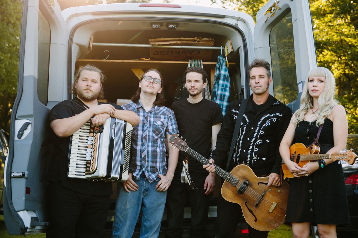 The Pine Hill Haints (USA) - honky tonk bluegrass 