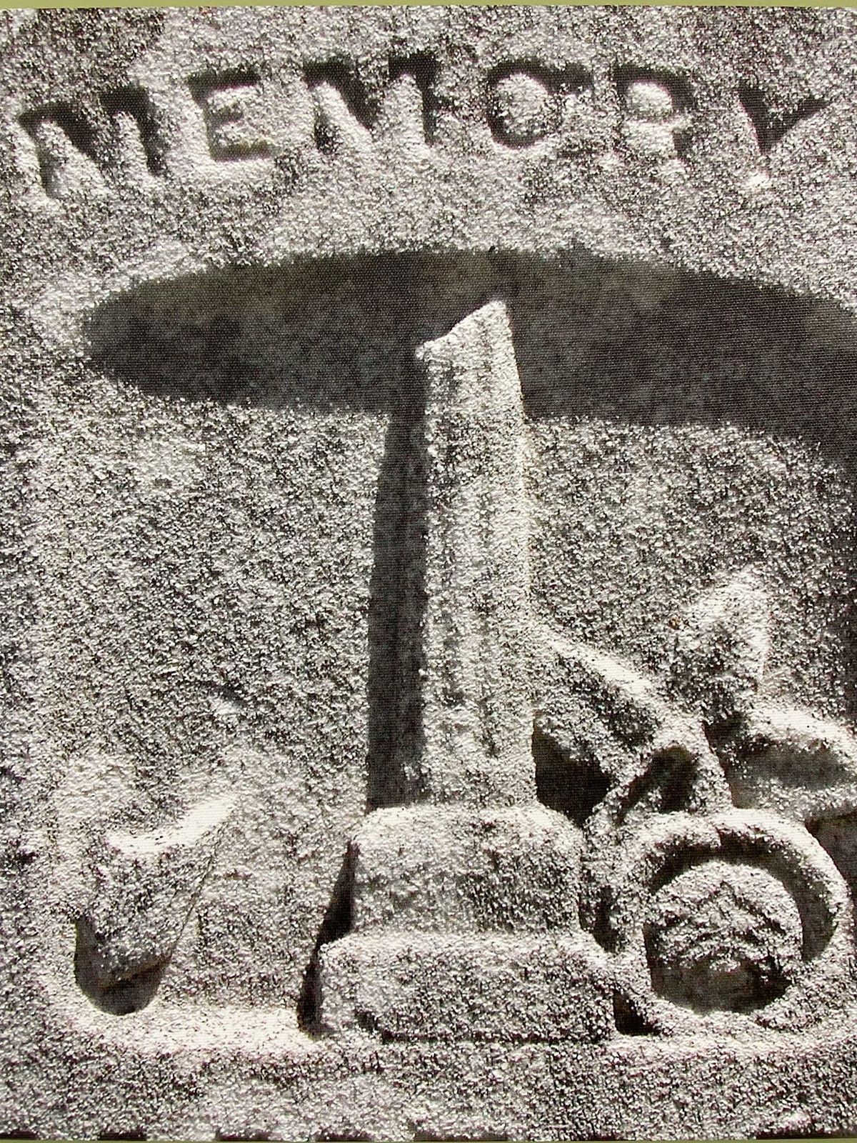 monuments-symbols-cemetery-center-lynchburg-31-july-2021