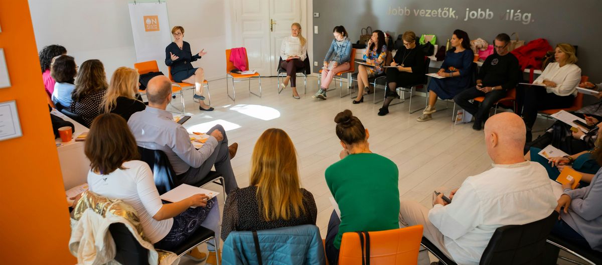 \u00d6nbizalomn\u00f6velde