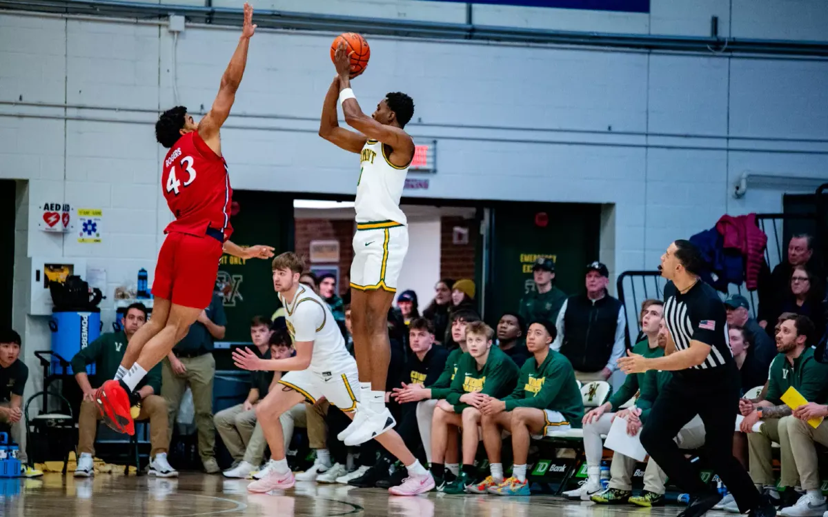 Parking NJIT Highlanders at Vermont Catamounts Womens Basketball