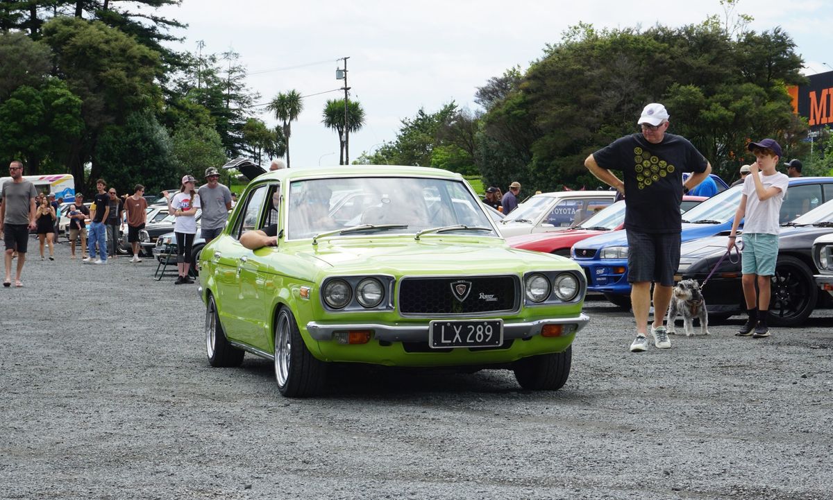 Saturday Car Meet at Hooton