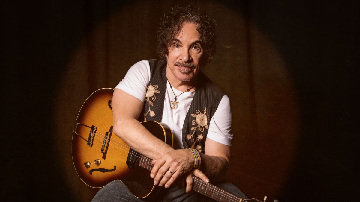 John Oates: Live in Newtown