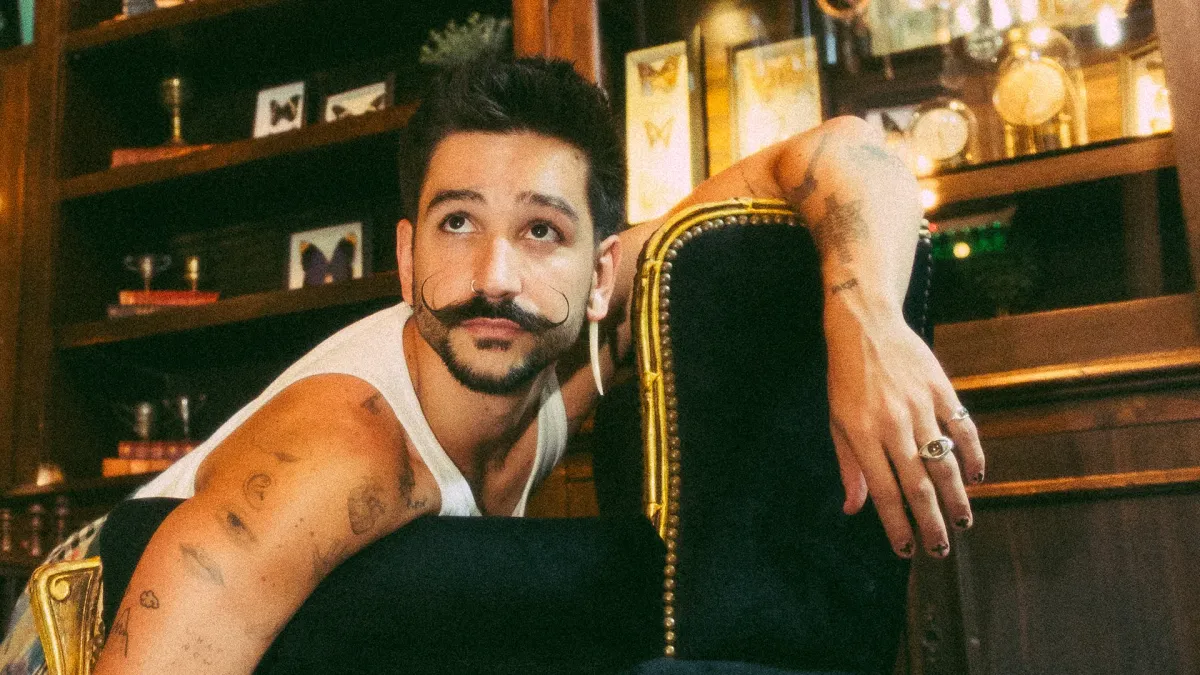Camilo in Paris