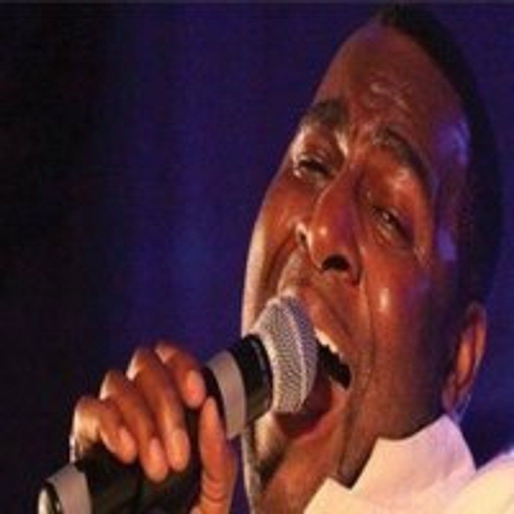 Luther Vandross  Solo tribute &  Motown Hits