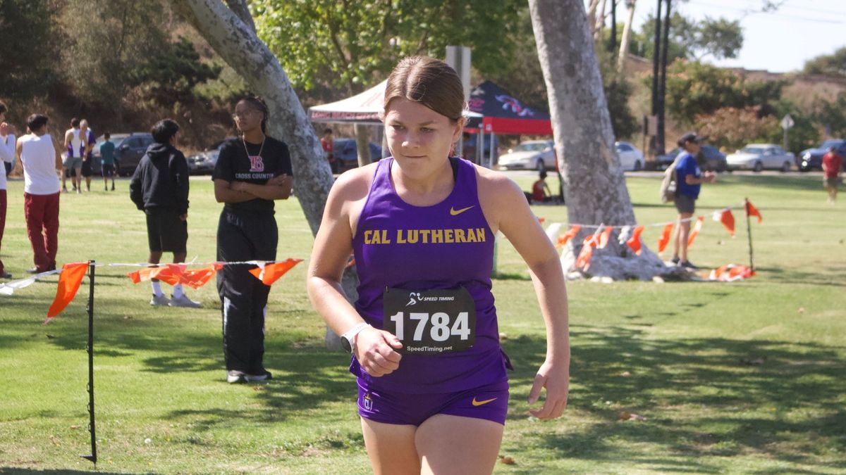 Parking Cal Lutheran Regals at UC Riverside Highlanders Womens Basketball