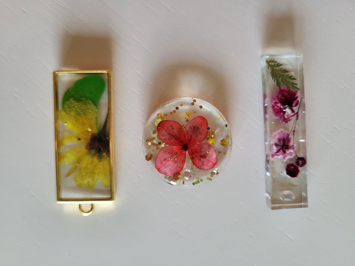 Ladies Night! Resin Flower Pendants