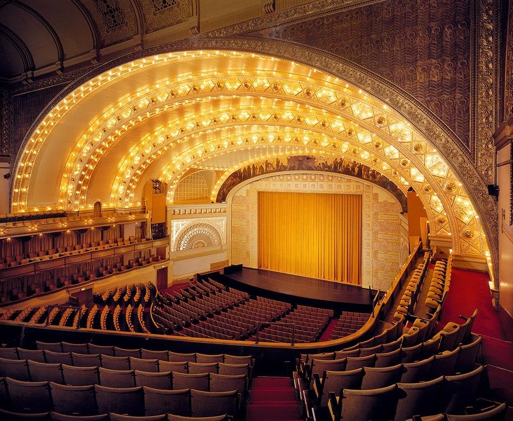 & Juliet at Auditorium Theatre Chicago