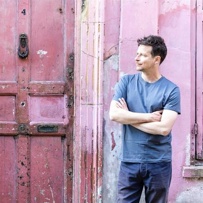 Tim Lewis The London Walker