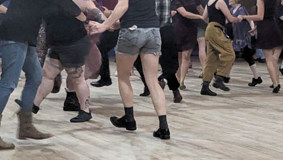 New Callers Community Contra Night - FREE dance!