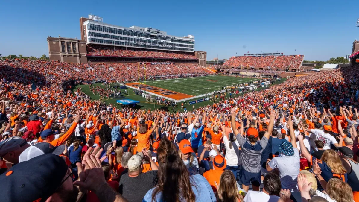 Illinois Fighting Illini at USC Trojans Mens Basketball