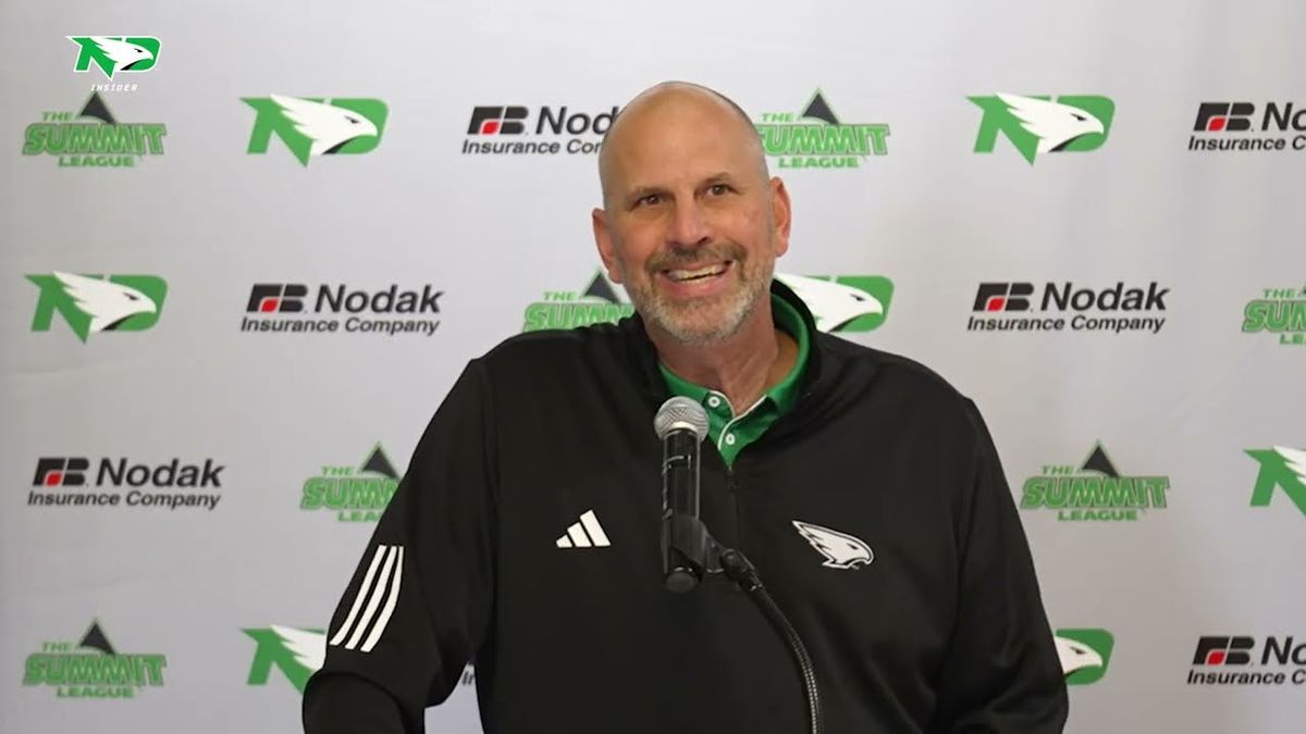 Parking Mayville State Comets at North Dakota Fighting Hawks Mens Basketball
