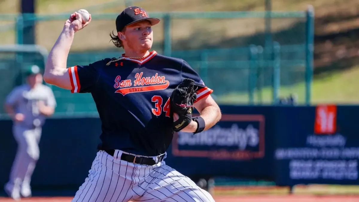 Houston Christian Huskies at Sam Houston Bearkats Baseball