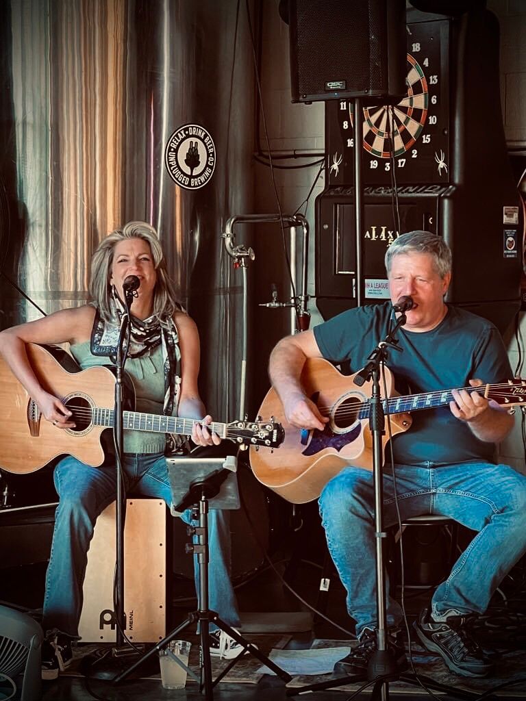 UNPLUGGED BREWING CO, Elyria w\/Drew and Claudia