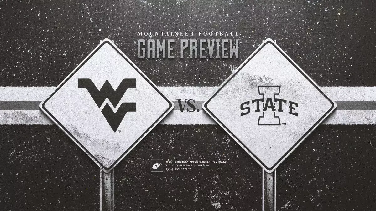 Parking Robert Morris Colonials at West Virginia Mountaineers Football