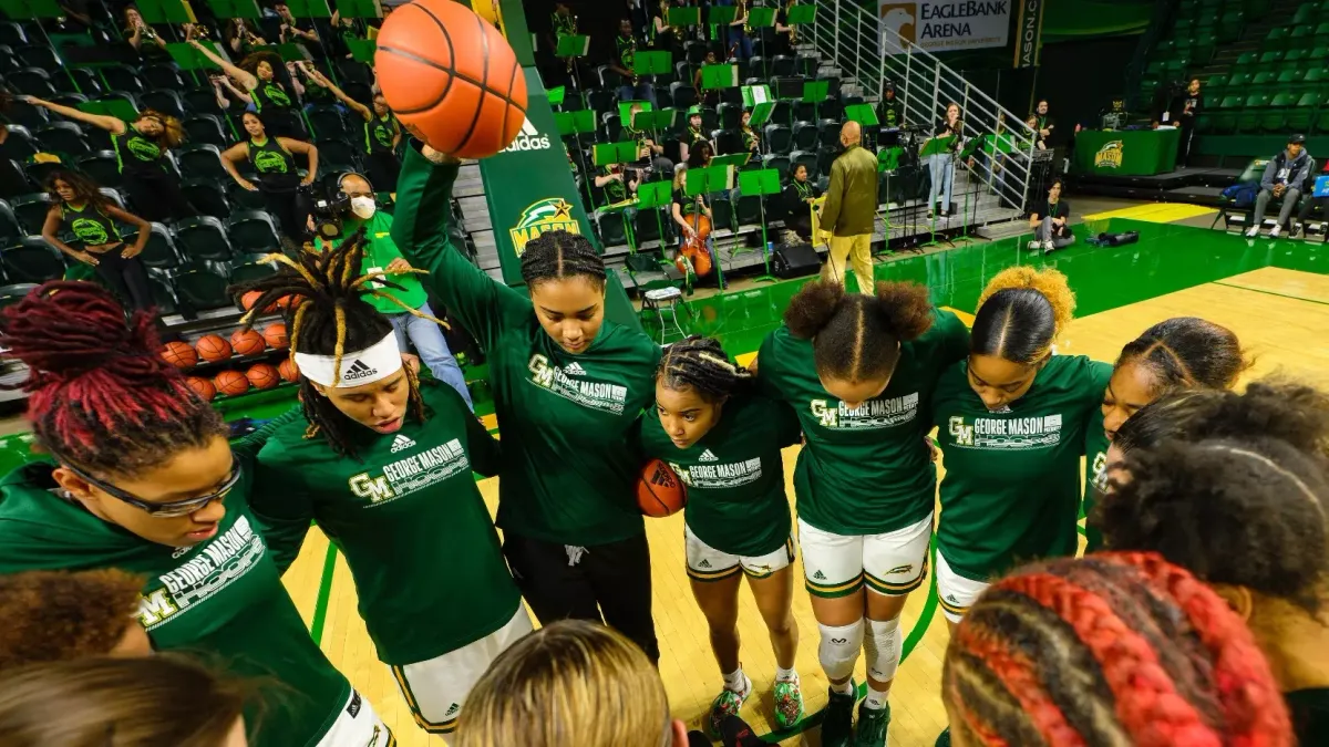 George Mason Patriots at Richmond Spiders Womens Basketball