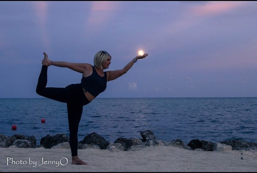 Full Moon Yoga NOVEMBER 2024