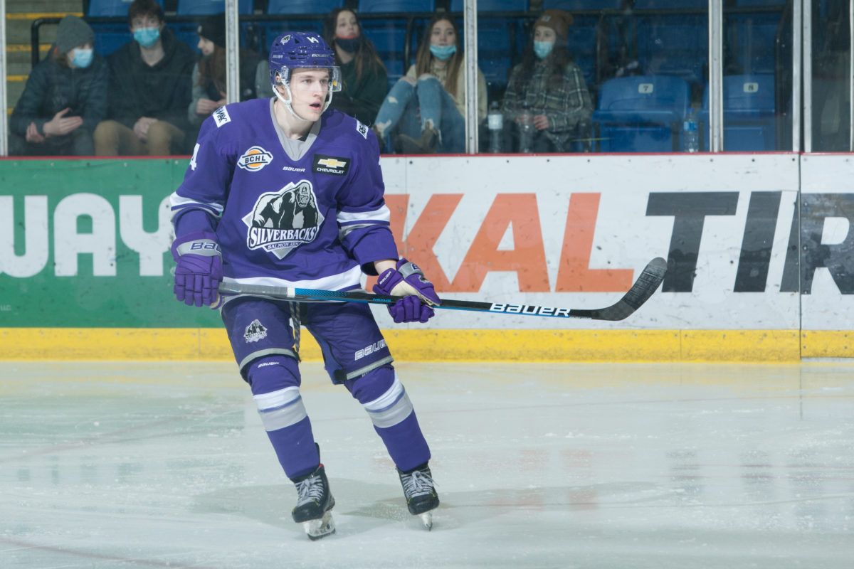 Salmon Arm Silverbacks at Penticton Vees