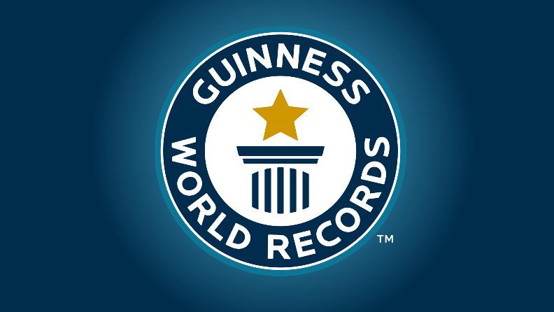 Guinness Book of World Records Attempt - Most High Fives in One Minute