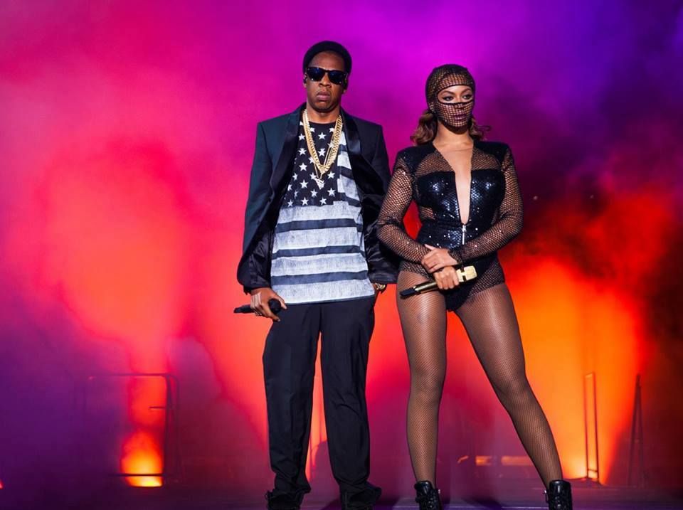 Beyonce & Jay-z - On Tour in Chicago (On The Run 2 Tour)
